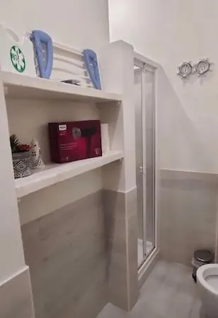 Logan Apartment *